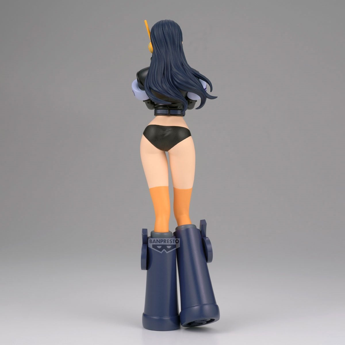 One Piece Nico Robin Egghead Style Glitter & Glamours Statue